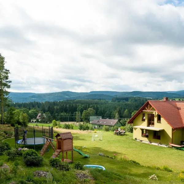 Apartamenty w Gorach Stolowych, hotel in Szczytna