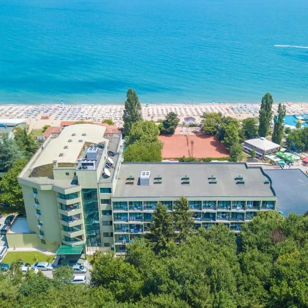 Palm Beach Hotel - All Inclusive with Free beach package & Private Beach, hotel en Golden Sands