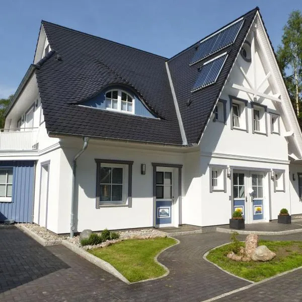 Lavendelblume - 4 Sterne - inklusive eigener BikeBox mit Strom, Wäschepaket, Power WLAN, Parkplatz, early CheckIn # Bestpreisgarantie #, hotel in Zingst