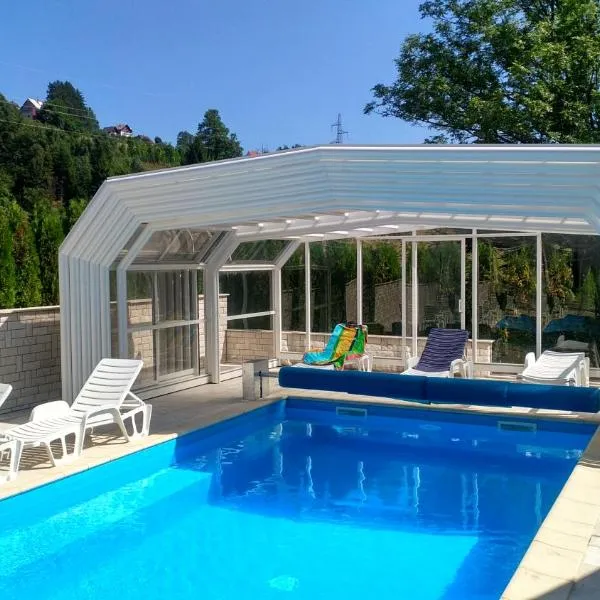 Pansion Bijela Ruža - a la carte, hotel v destinaci Ravna Gora