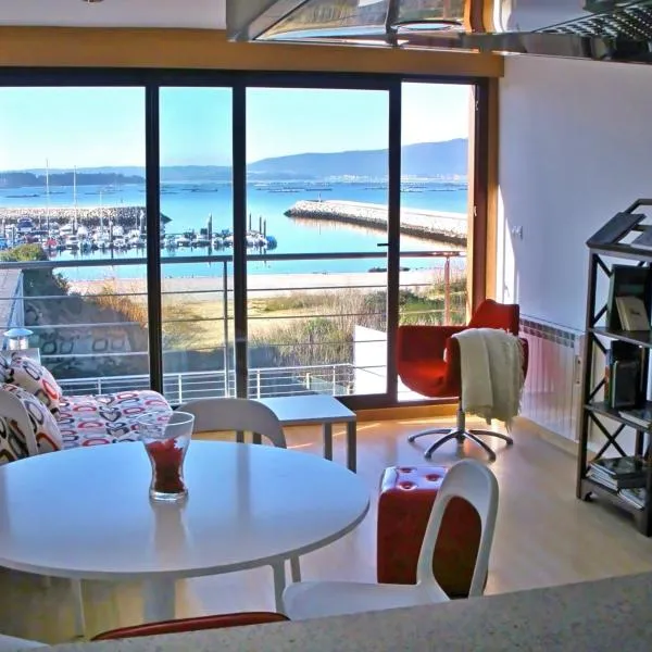 Apartamentos Puerto Basella, hotel v destinaci Villanueva de Arosa