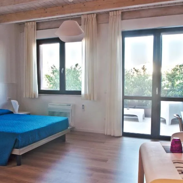 Four Rooms Guesthouse, hotel in Oristano