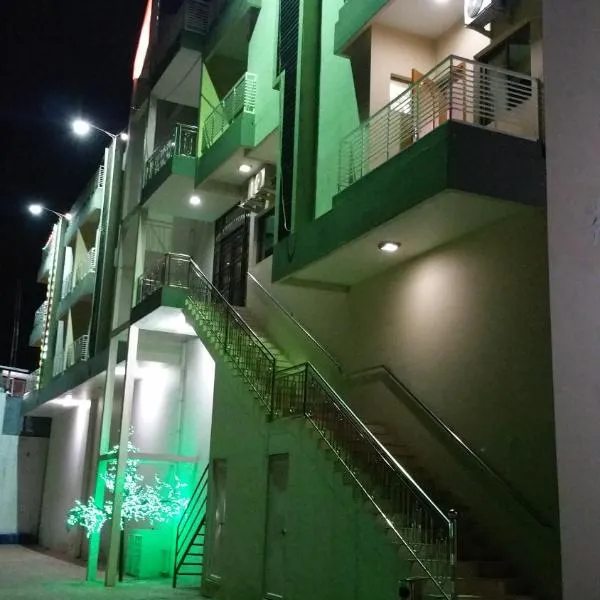 Matadi में, होटल Hotel Fortune