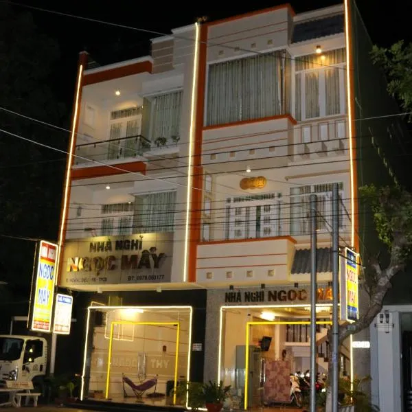 Ngoc May Guesthouse, hotel in Chau Doc