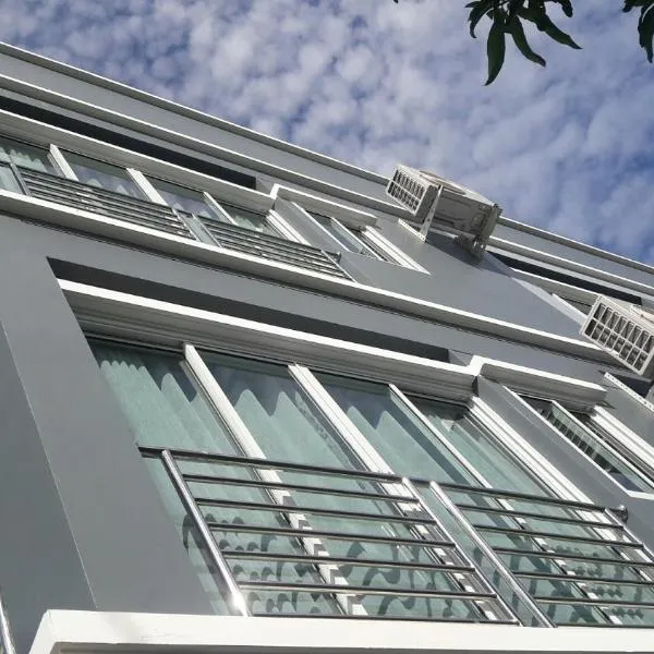 Asia's Beach Apartments, hotel in Sattahip