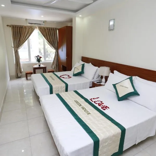 catba sunrise hotel, hotel in Cat Ba