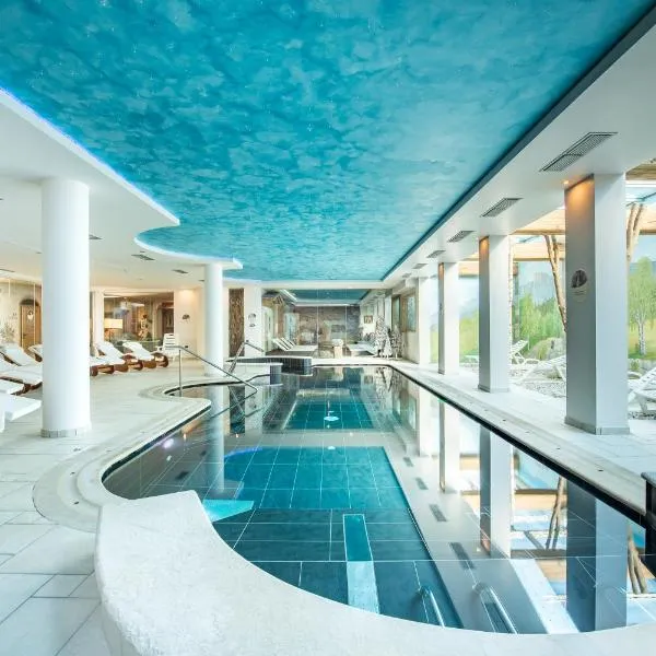 Hotel Alpenrose Wellness, hotel v destinaci Vattaro
