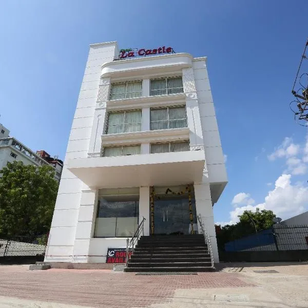 Hotel La Castle, hotel in Chennai
