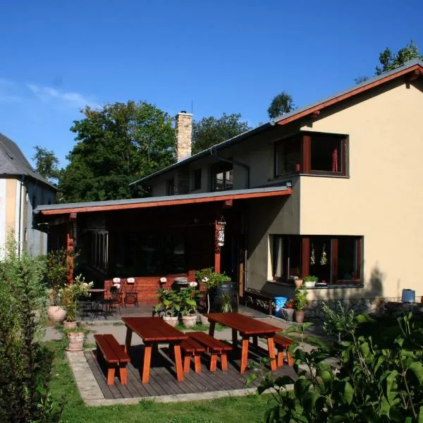 Refugio, ξενοδοχείο σε Tisa