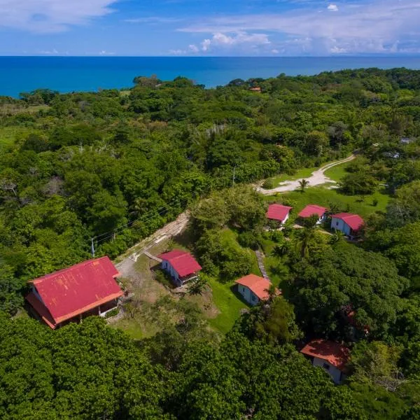 Istmo Beach and Jungle Bungalows, hôtel à San Carlos