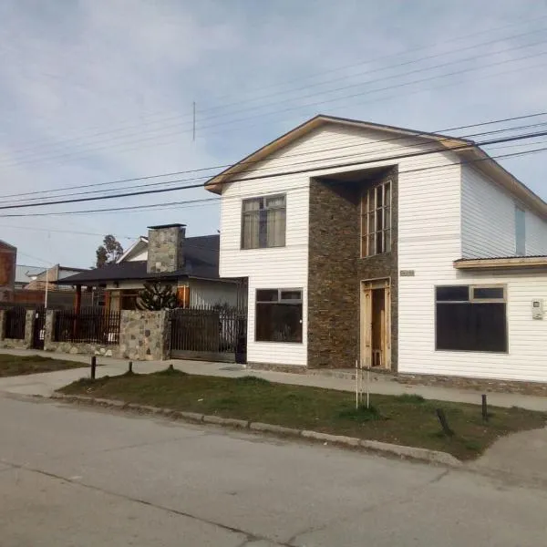 Hostal Los Pioneros, ξενοδοχείο σε Πουέρτο Νατάλες