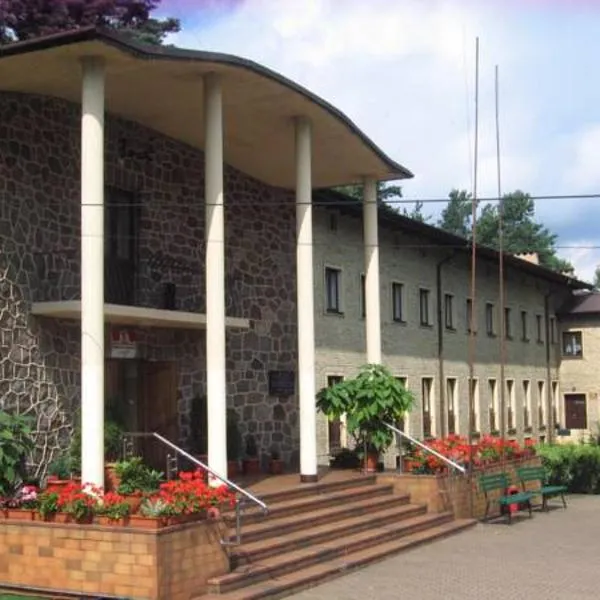 Zajazd Turystyczny HETMAN: Augustów şehrinde bir otel