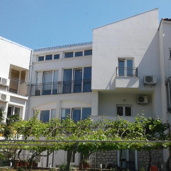 Apartmani Marić