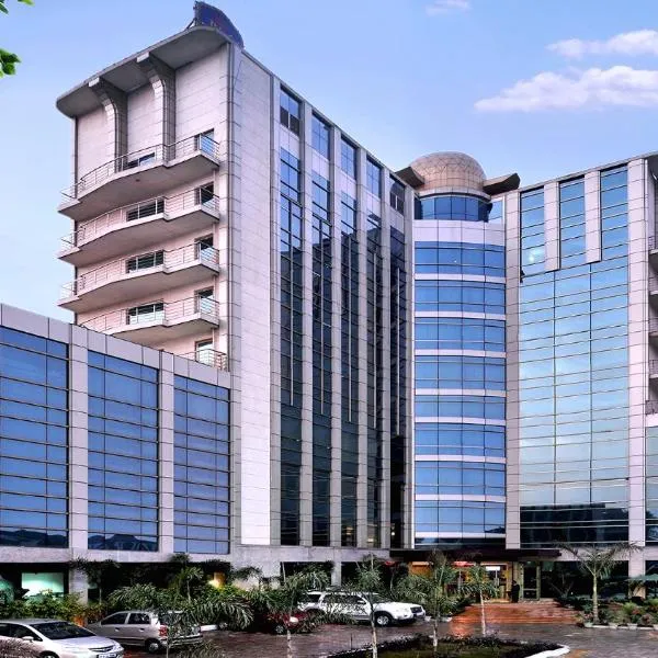 SkyCity Hotel Gurgaon，位于古尔冈的酒店
