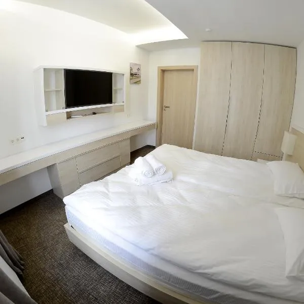 Apartment OneClickRent 2 SmartHouse, hotel in Chişinău