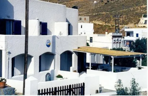 Naias, hotel v destinaci Livadion