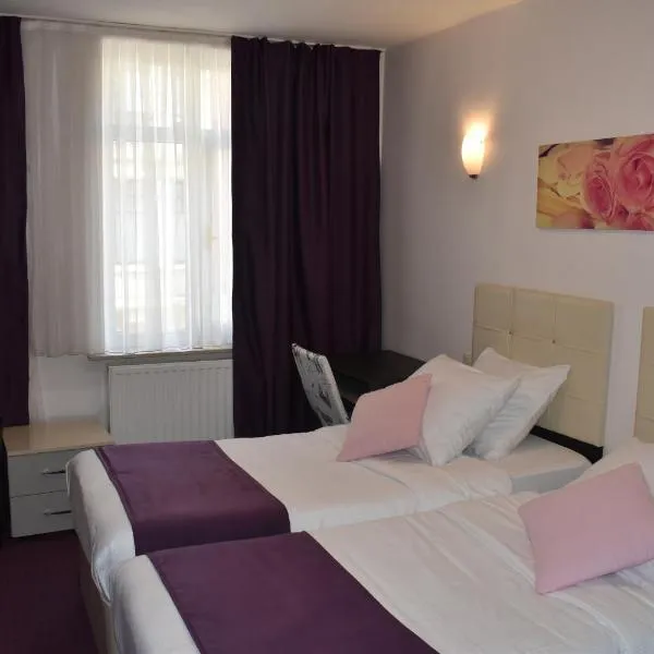 Hôtel Méribel, hotel en Bruselas