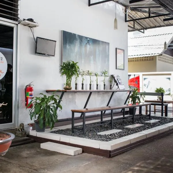 Zzhouse, hotel in Chiang Mai