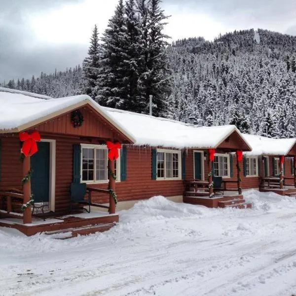 Three Bears Lodge, hotel in Red River