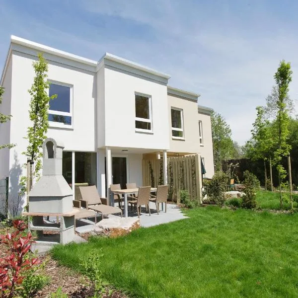 Center Parcs Bostalsee Saarland, hotel v destinaci Nohfelden