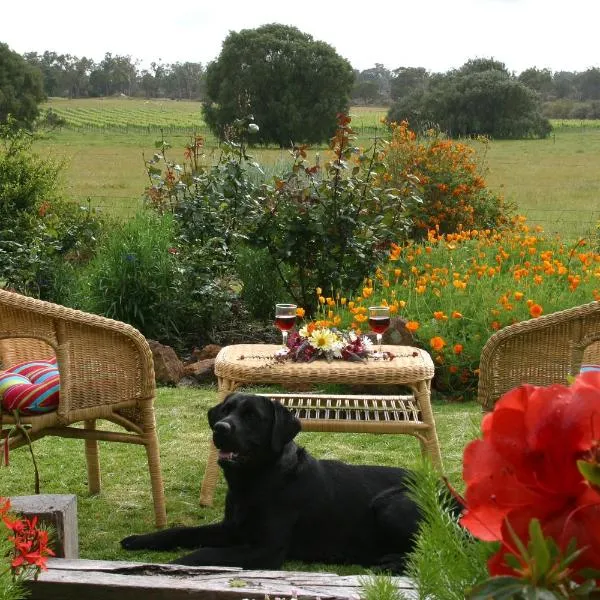 SilverSprings Spa Retreat Pet Friendly Cottages and Glampings, hôtel à Metricup