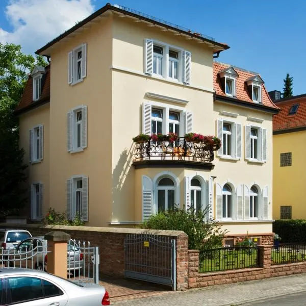 Hotel-Pension Berger, hotel v destinaci Heidelberg