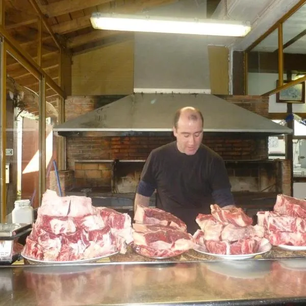Casa Rural Irigoien, hotel in Donostia-San Sebastián