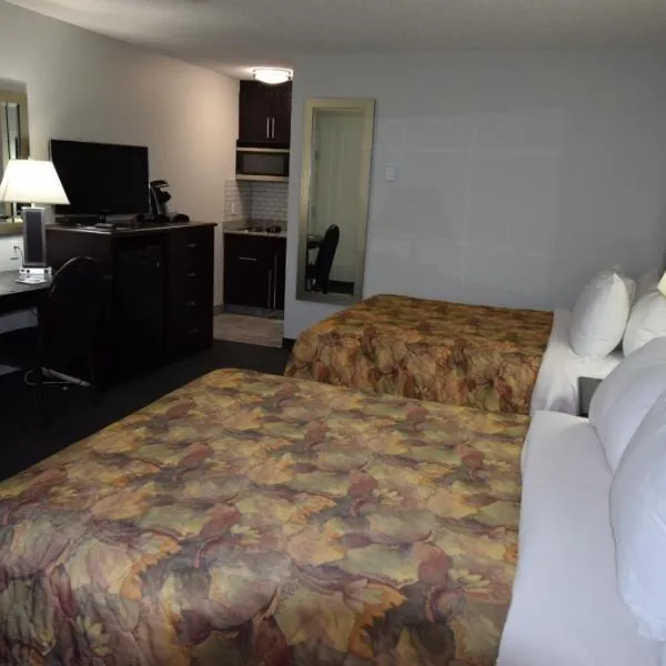 El Lobo Motel、Cold Lakeのホテル