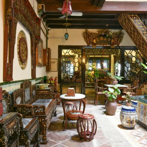 5 Heeren Museum Residence, hotel di Melaka
