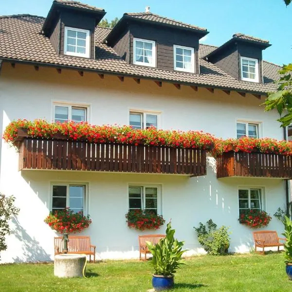 Gasthof Pension Walther, hôtel à Weißdorf