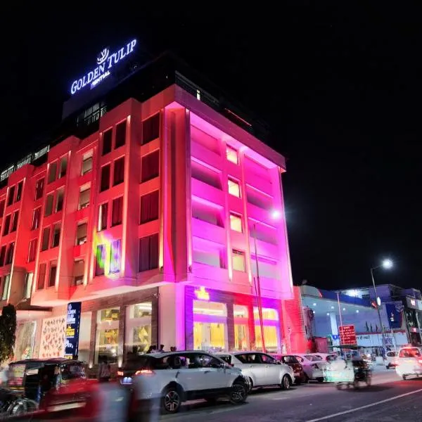 Golden Tulip Essential Jaipur, hótel í Jaipur