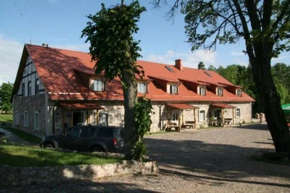 Ūdensdzirnavas, hotel en Strazde