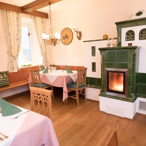 Schlossgasthof, hotel v destinaci Artstetten