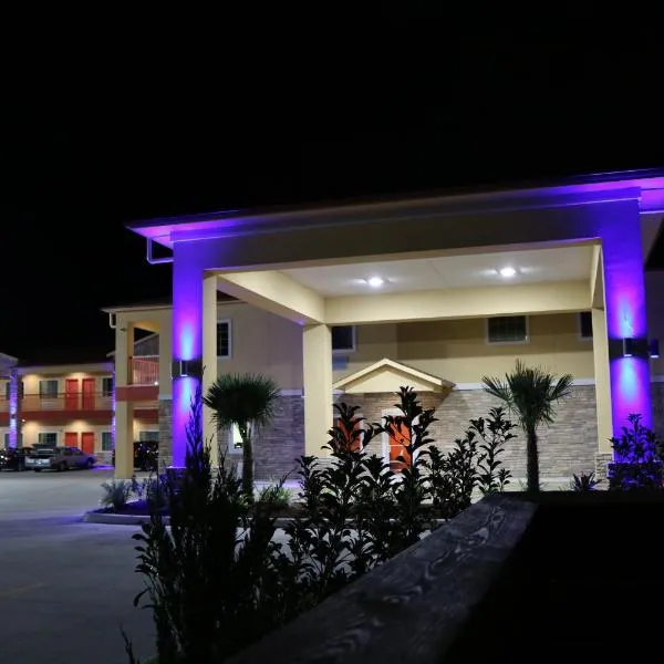 Scottish Inn & Suites - IAH Airport, hôtel à Humble