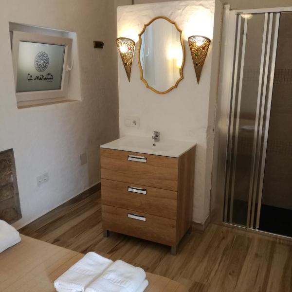 La Mirilla Suites 2