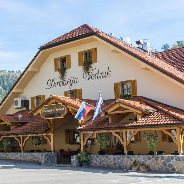 Domačija Vodnik & Apartments, hotel u Čeklju na Gorenjskem