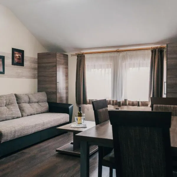 Apartman FILIPOVIC Milmari D, ξενοδοχείο στο Κοπαόνικ