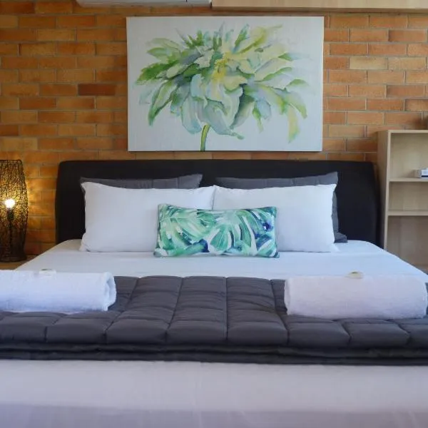 Sunseeker Motel, hotel in Hervey Bay