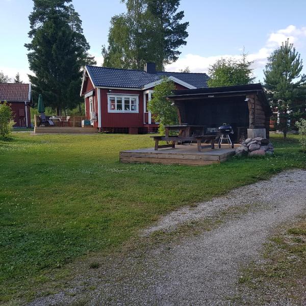 Bäcka Holiday Home