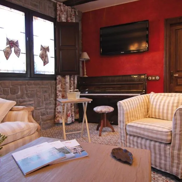 Hotel Rural La Tenada, hotel v destinaci Carcedo de Burgos