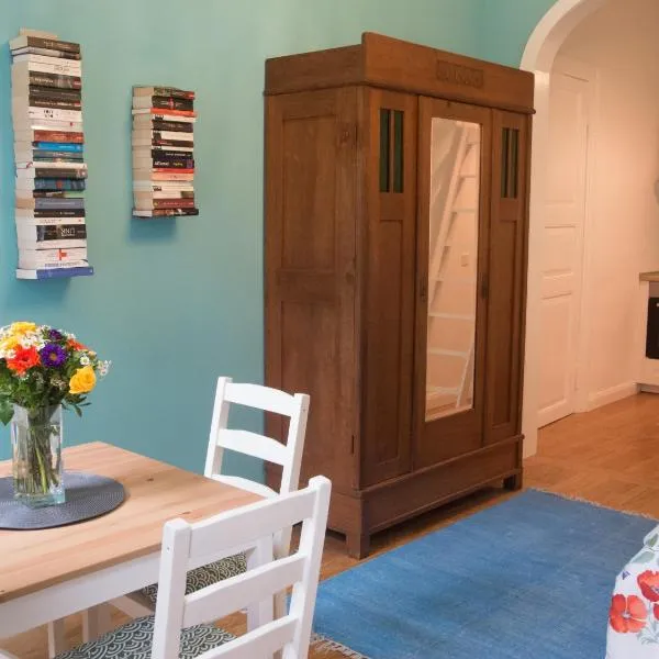 Schönes Apartment Blau zentral，位于不莱梅的酒店
