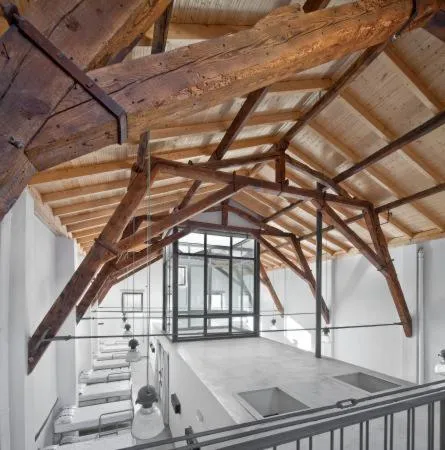 Albergue Santiago Apostol, hotel v destinaci Logroño