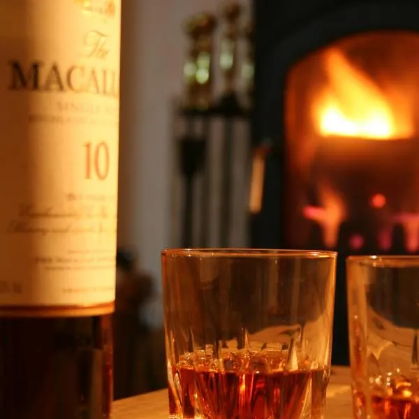 loch lomond apartments, hotel in Alexandria