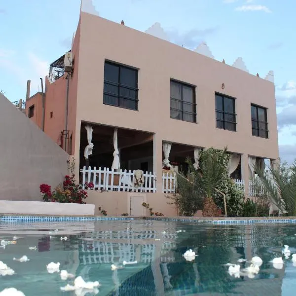 Riad Hiba, hotel in Foum Zguid