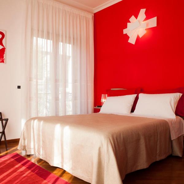 Isa Guest Rooms