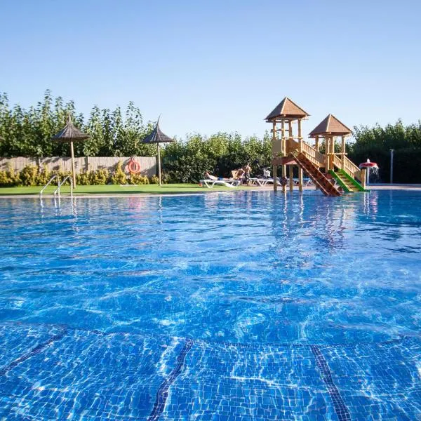 Camping Joan Bungalow Park, hotel in Cambrils