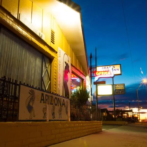 Brad's Desert Inn, hotel in Holbrook
