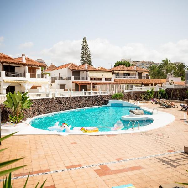 Sea View Apartment in Center of Las Americas