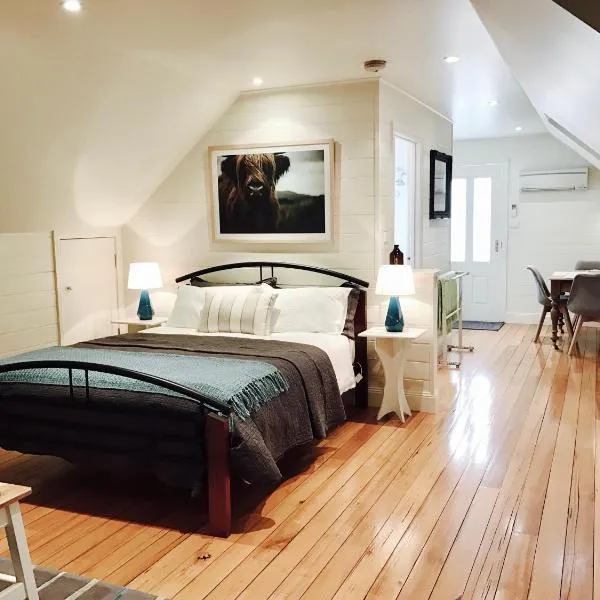 Loft Over The Vines, hotel in Richmond