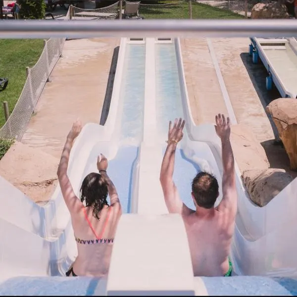 Camping Sènia Tucan, hôtel à Lloret de Mar